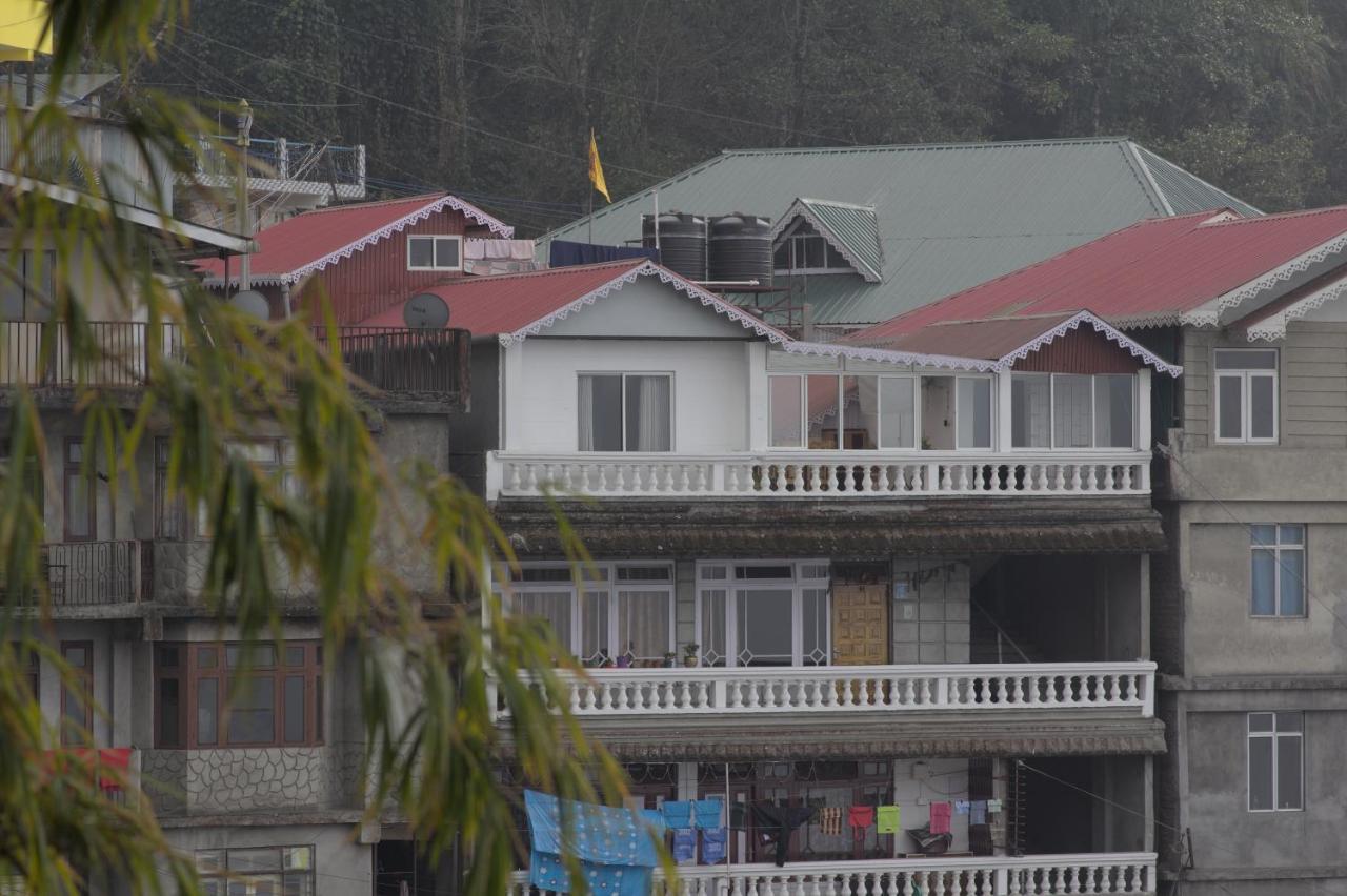 The Guiding Monk Home Stays Darjeeling  Bagian luar foto