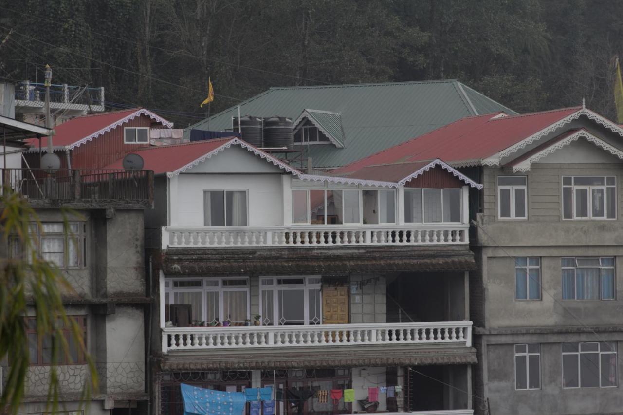 The Guiding Monk Home Stays Darjeeling  Bagian luar foto